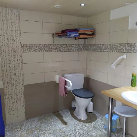 ゲストハウス Au Jardin Pres De L'ocean