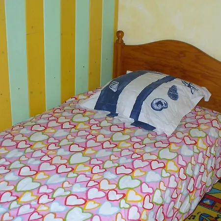 ゲストハウス Au Jardin Pres De L'ocean 3*