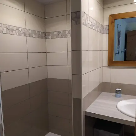 Au Jardin Pres De L'ocean 3* Les Mathes