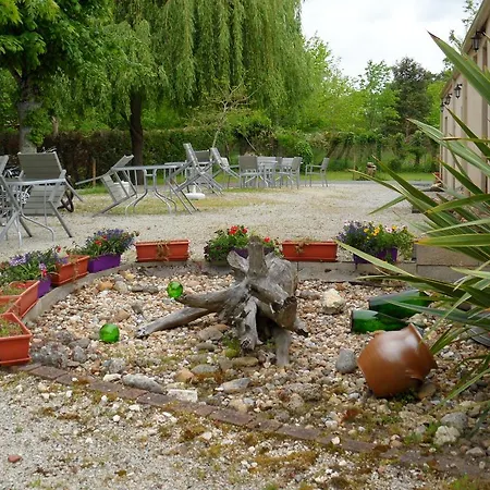 Pensjonat Au Jardin Pres De L'ocean